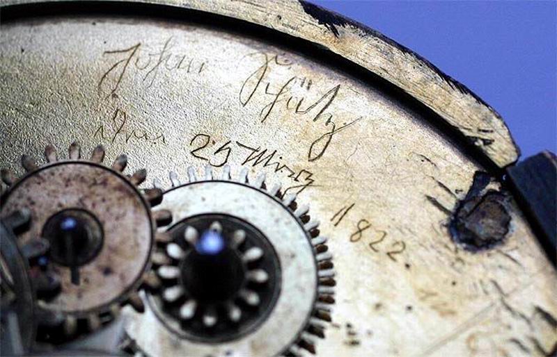 ремонт старинных часов